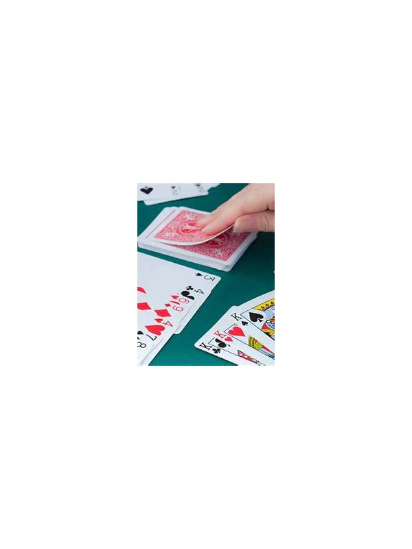 Rummy Tips: Read the Discard Pile in Small Steps